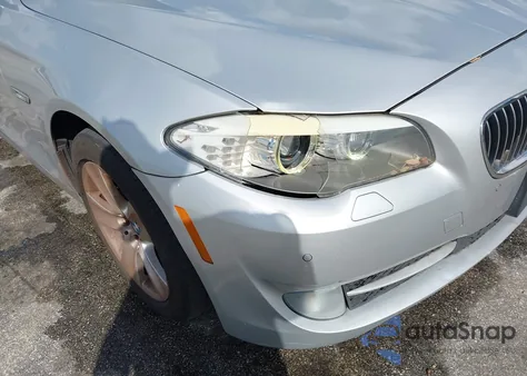 2012 BMW 528I из США, поврежденный, VIN WBAXG5C53CDX05545